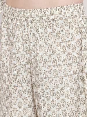 Women Peach-Coloured & Off-White Yoke Design Kurta with Palazzos 3
