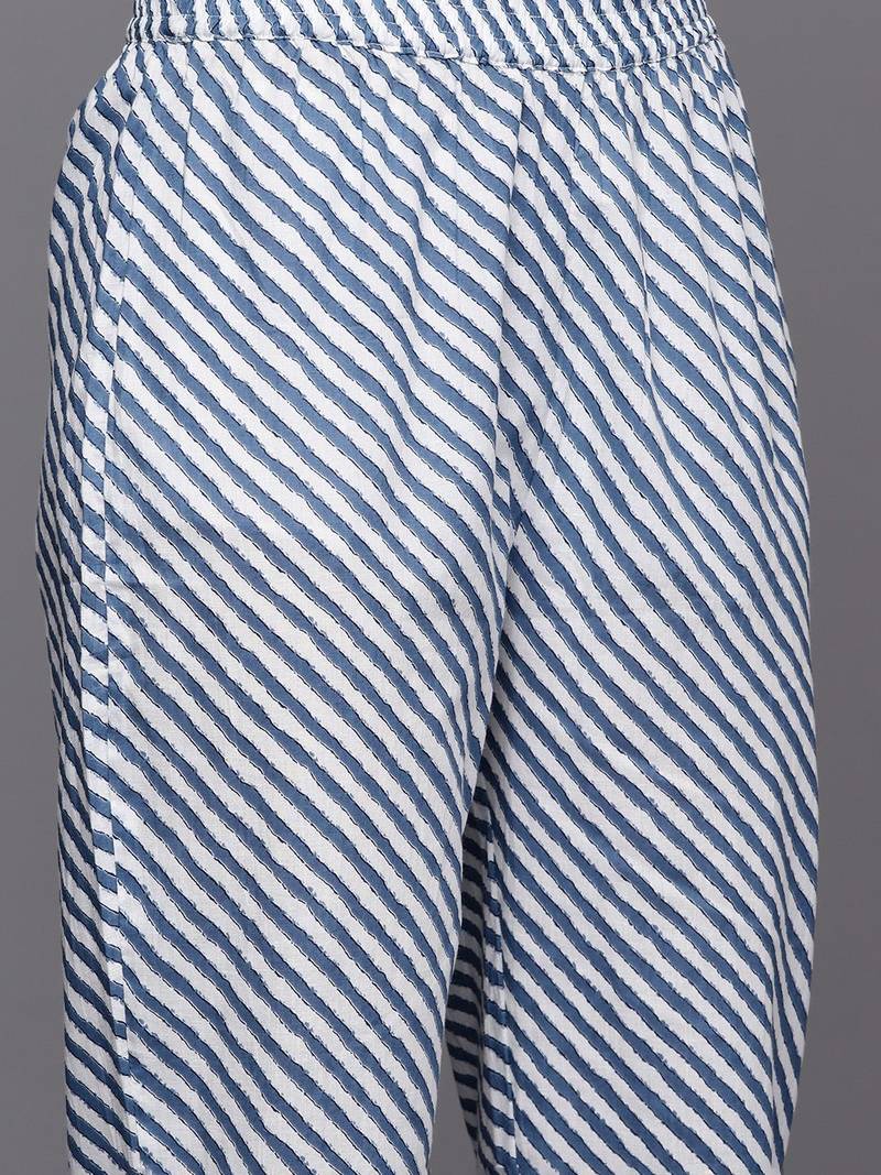Floral Printed Pure Cotton Kurta With Trousers