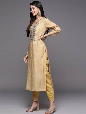 Women Mustard Yellow Ethnic Motifs Embroidered Gotta Patti Kurta with Trousers & With Dupatta 6