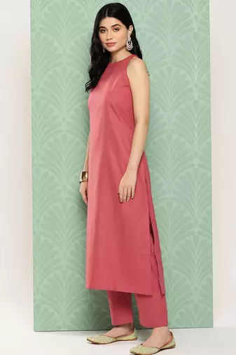 Women Regular Kurta with Trousers & With Dupatta