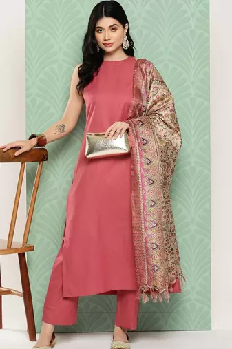 Women Regular Kurta with Trousers & With Dupatta