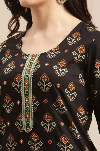 Women Black Ethnic Motifs Printed Patchwork Pure Cotton Kurta with Trousers