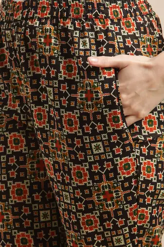 Women Black Ethnic Motifs Printed Patchwork Pure Cotton Kurta with Trousers