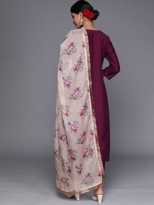 Ethnic Motifs Zari Embroidered Regular Kurta With Trousers & Dupatta 6