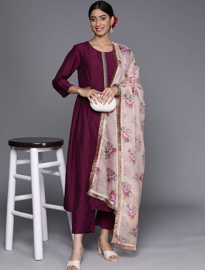 Ethnic Motifs Zari Embroidered Regular Kurta With Trousers & Dupatta