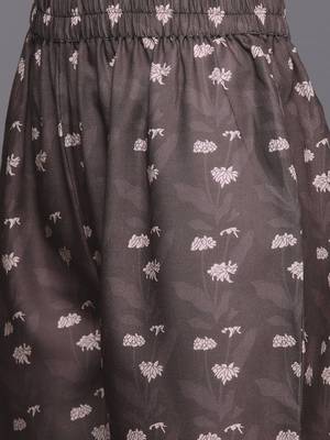 Women Coffee Brown Ethnic Motifs Printed Winter Kurta with Trousers 3