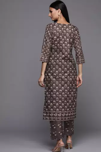 Women Coffee Brown Ethnic Motifs Printed Winter Kurta with Trousers