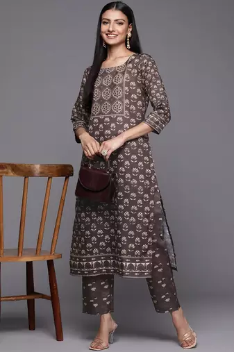 Women Coffee Brown Ethnic Motifs Printed Winter Kurta with Trousers