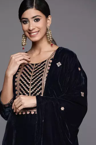 Women Winter Velvet Embroidered Kurta with Trousers & With Dupatta