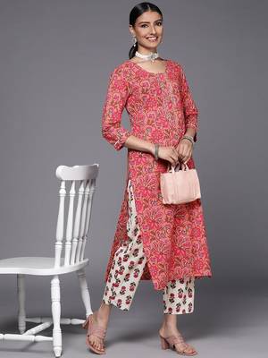 Women Peach-Coloured Pure Cotton Ethnic Motifs Printed Kurta with Trousers 1