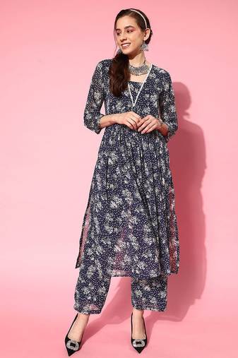 Women Floral Printed Empire Silk Georgette Kurta with Trousers