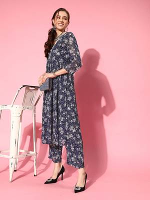 Women Floral Printed Empire Silk Georgette Kurta with Trousers 5