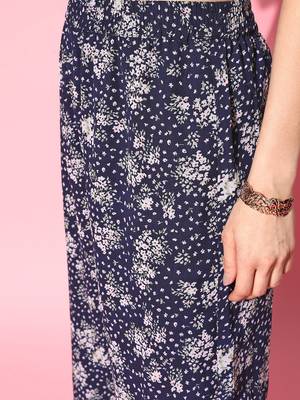 Women Floral Printed Empire Silk Georgette Kurta with Trousers 6
