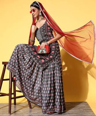 Women Black Floral Printed Beads and Stones Kurta with Sharara & With Dupatta 5