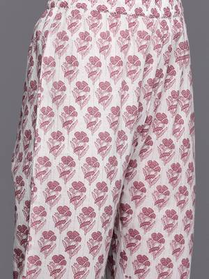 Floral Printed Pure Cotton Kurta with Trousers & With Dupatta 3