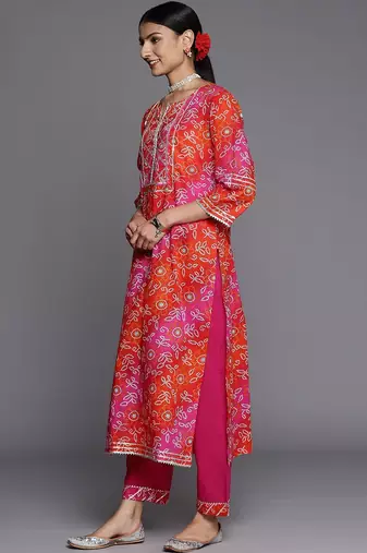 Women Pink Bandhani Printed Gotta Patti Pure Cotton Kurta with Trousers & With Dupatta