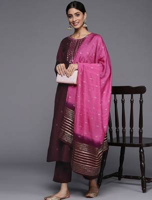 Women Burgundy Floral Embroidered Sequinned Kurta with Trousers & Dupatta 1
