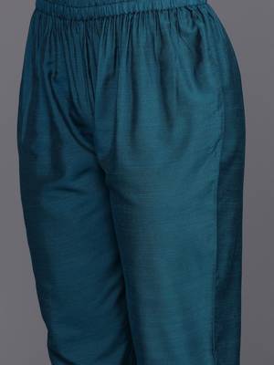 Ethnic Motifs Yoke Design Gotta Patti Kurta with Trousers & Dupatta 3