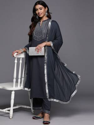 Yoke Design Gotta Patti Straight Kurta & Trousers With Dupatta 1