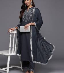 Yoke Design Gotta Patti Straight Kurta & Trousers With Dupatta