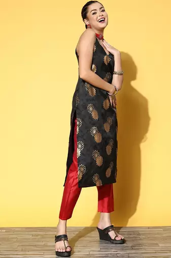 Ethnic Motifs Woven Design Kurta With Trousers & Dupatta