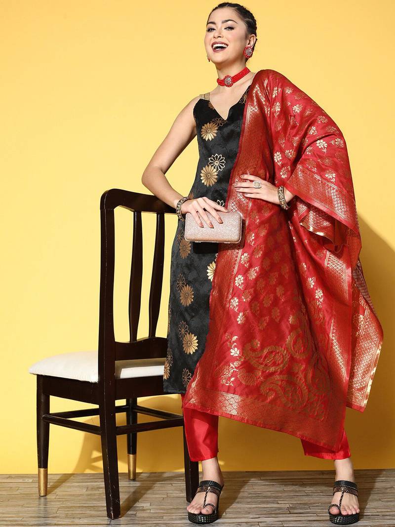 Ethnic Motifs Woven Design Kurta With Trousers & Dupatta