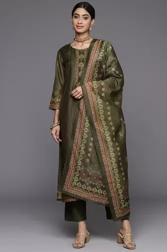 Women Ethnic Motifs Printed Chanderi Silk Kurta with Trousers & With Dupatta