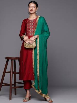 Women Ethnic Motifs Embroidered Thread Work Kurta with Trousers & With Dupatta 8
