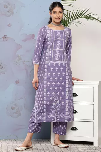 Women Lavender Ethnic Motifs Printed Kurta with Trousers