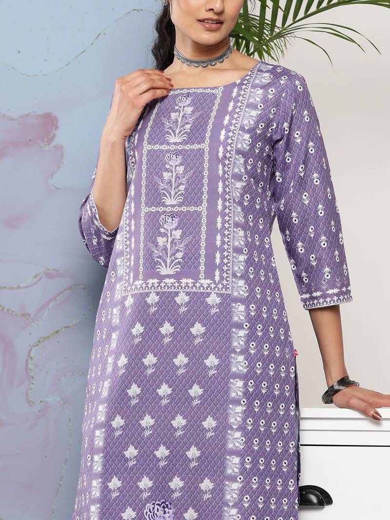 Women Lavender Ethnic Motifs Printed Kurta with Trousers