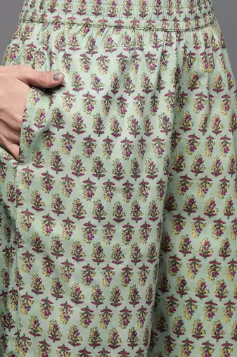 Green & Pink Floral Print Pure Cotton Kurta with Trousers & With Dupatta