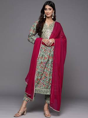 Green & Pink Floral Print Pure Cotton Kurta with Trousers & With Dupatta 1