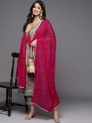 Green & Pink Floral Print Pure Cotton Kurta with Trousers & With Dupatta 8