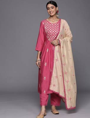Women Pink Ethnic Motifs Embroidered Thread Work Kurta with Trousers & With Dupatta 1