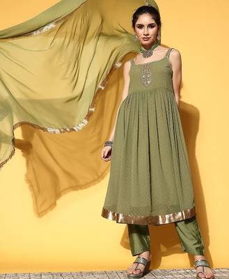 Women Textured Poly Georgette Spaghetti Straps Kurta Set 1