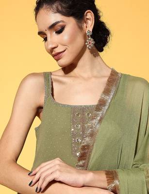 Women Textured Poly Georgette Spaghetti Straps Kurta Set 3