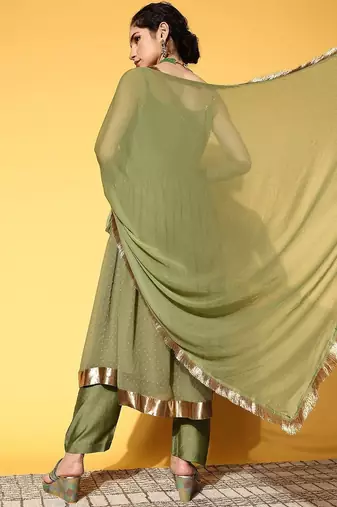 Women Textured Poly Georgette Spaghetti Straps Kurta Set