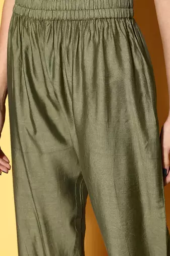 Women Textured Poly Georgette Spaghetti Straps Kurta Set