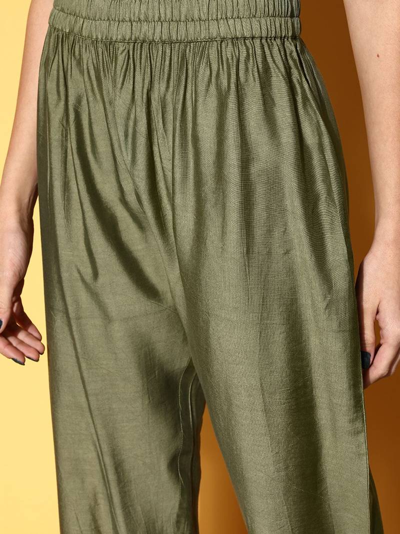 Women Textured Poly Georgette Spaghetti Straps Kurta Set