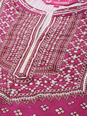 Women Magenta Bandhani Printed Kurta with Trousers 2