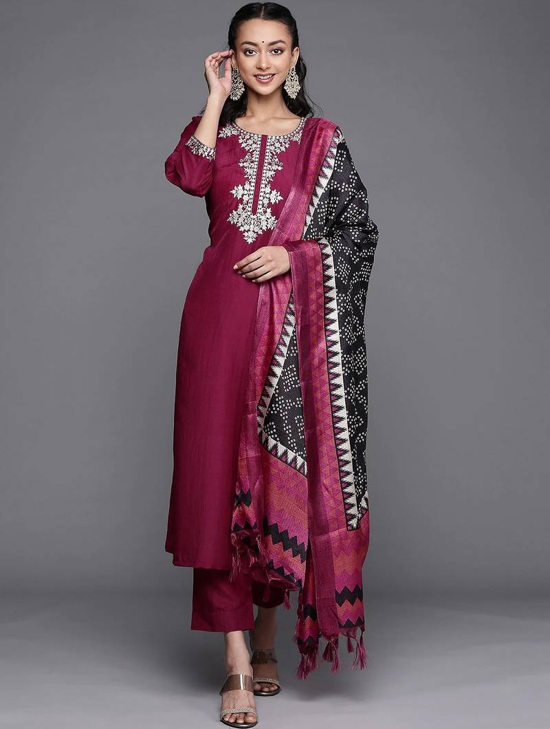 Women Magenta Yoke Design Kurta with Trousers & With Dupatta
