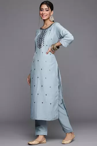 Women Blue & Silver Floral Sequined Straight Kurta Trousers & Ombre Dyed Dupatta