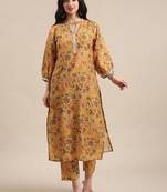 Women Mustard Yellow Floral Printed Straight Kurta with Trousers