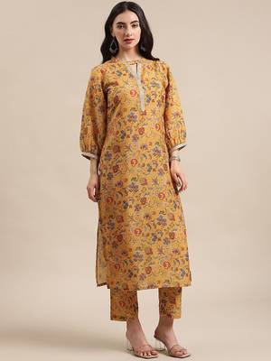 Women Mustard Yellow Floral Printed Straight Kurta with Trousers 4