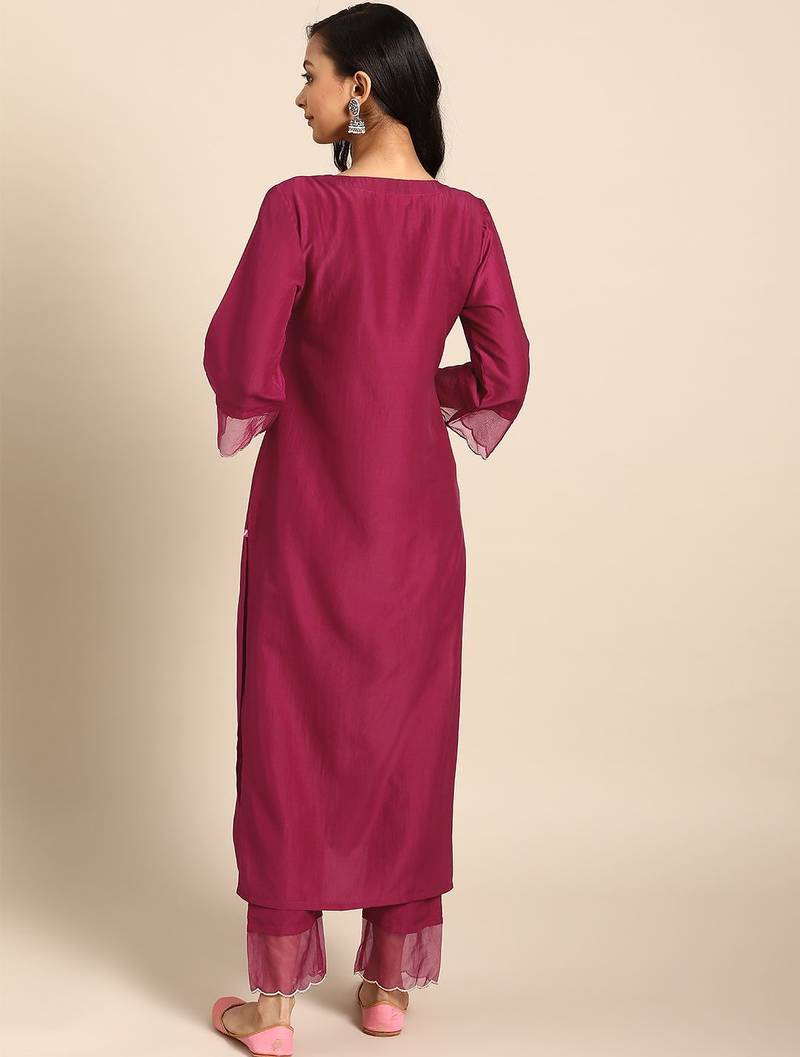 Women Magenta & Golden Yoke Design Kurta with Trousers