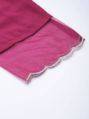 Women Magenta & Golden Yoke Design Kurta with Trousers 7