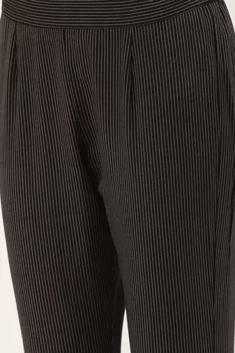 Women Black & White Striped Kurta with Trousers
