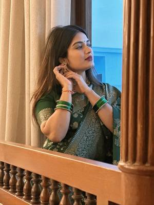 Green color art silk blend sarees with blouse 3