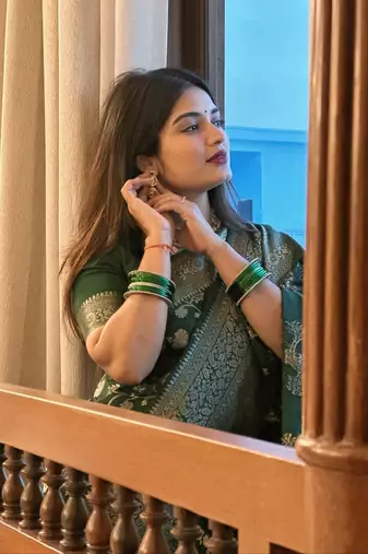 Green color art silk blend sarees with blouse