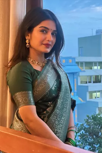 Green color art silk blend sarees with blouse